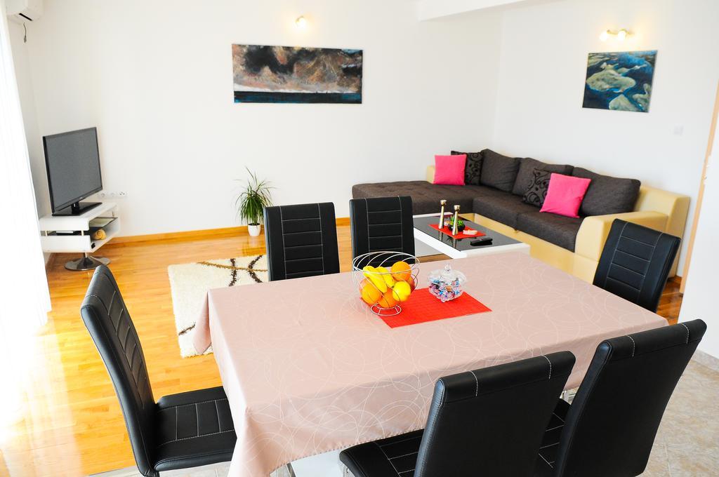 Apartments Rajic Split Bagian luar foto