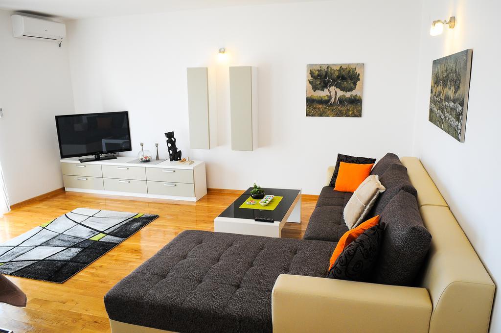Apartments Rajic Split Bagian luar foto