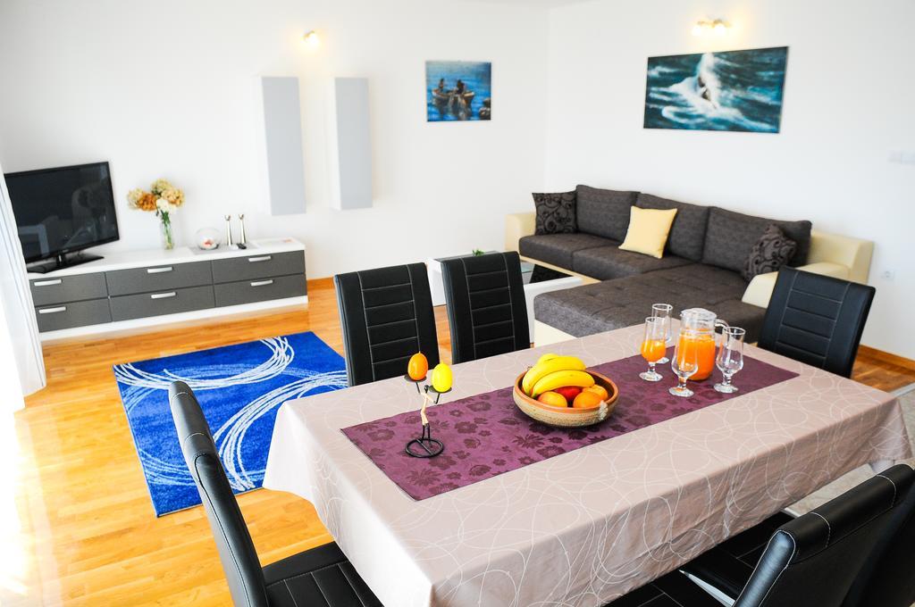 Apartments Rajic Split Ruang foto